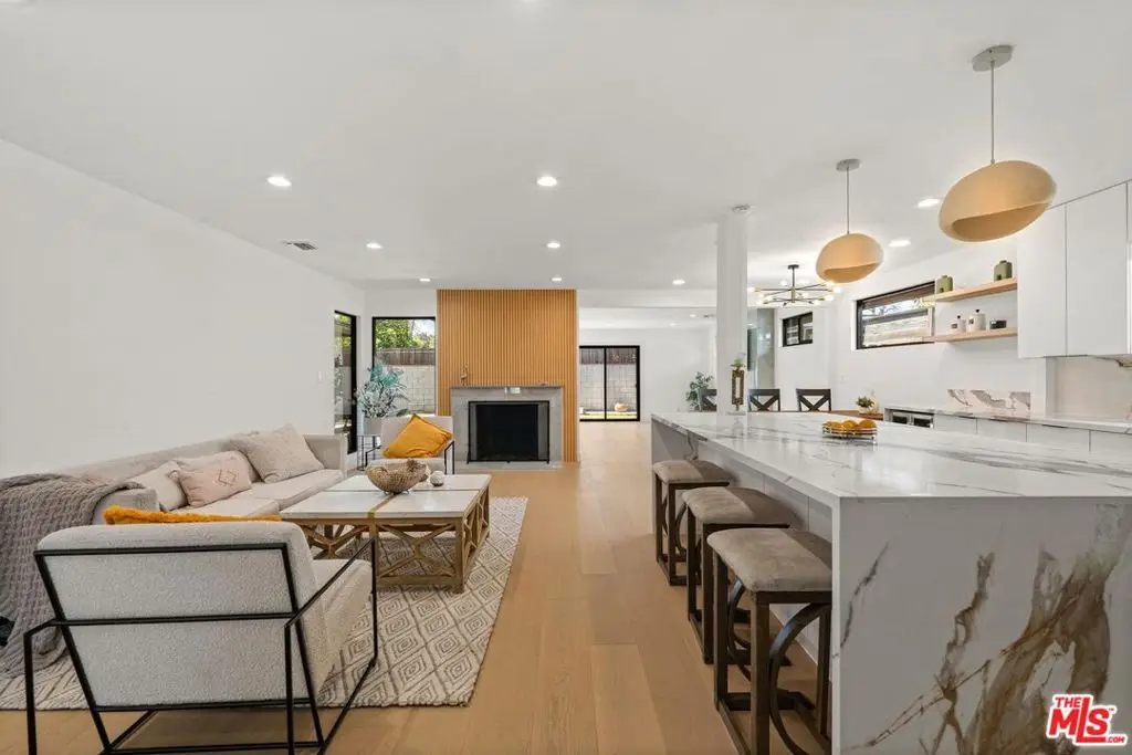 5253 Buffalo Avenue, Sherman Oaks, CA 91401 - #1