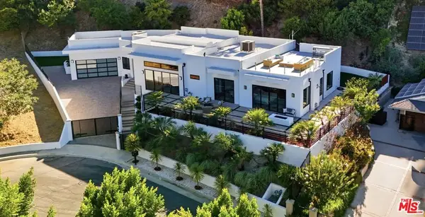 4637 Dunas Lane, Tarzana, CA 91356