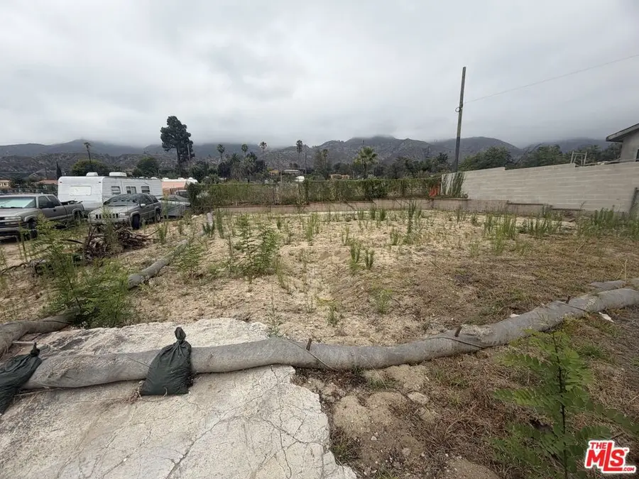 255 W Poppyfields Drive, Altadena, CA 91001 - #3