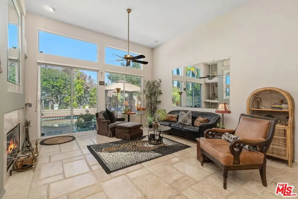 435 Rembrandt Drive, Corona, CA 92882 - #1