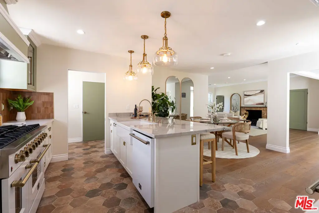 2225 Hillhurst Avenue, Los Angeles, CA 90027 - #1