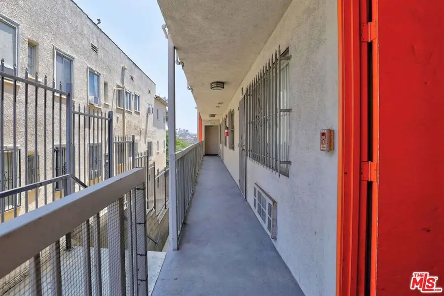 313 N Alexandria Avenue, Los Angeles, CA 90004 - #3