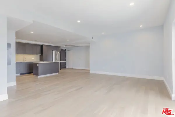 2939 Leeward Avenue #401, Los Angeles, CA 90005