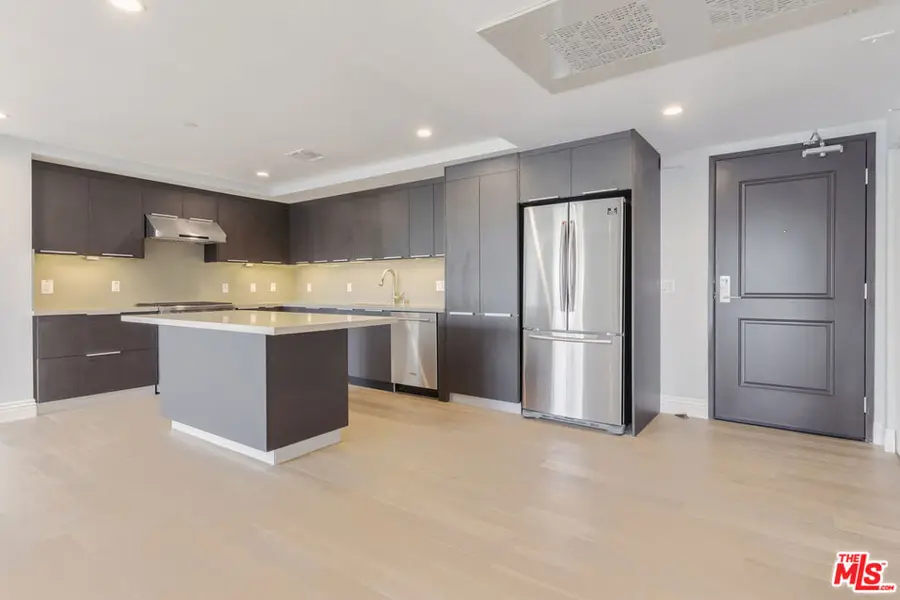 2939 Leeward Avenue #401, Los Angeles, CA 90005 - #3