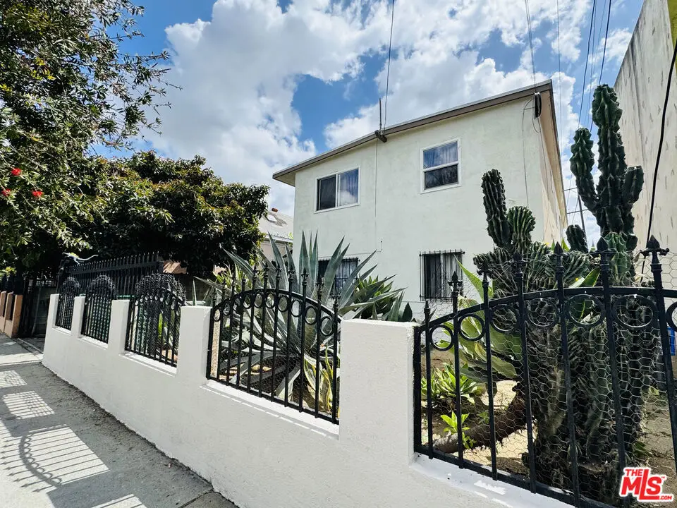 6214 Hooper Avenue, Los Angeles, CA 90001 - #1