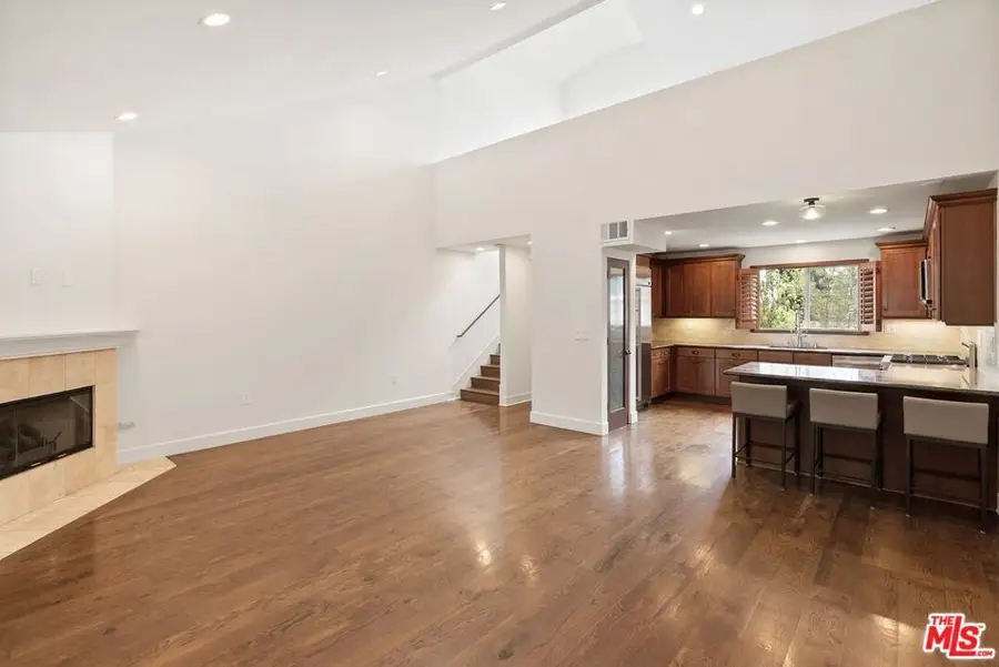 3965 Moore Street #104, Los Angeles, CA 90066 - #2