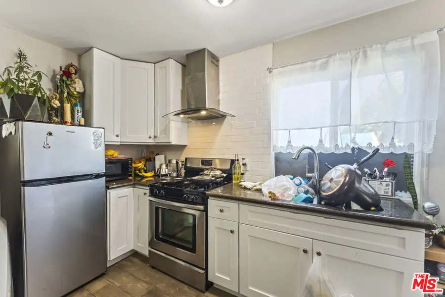 901 E 42nd Street, Los Angeles, CA 90011 - #3