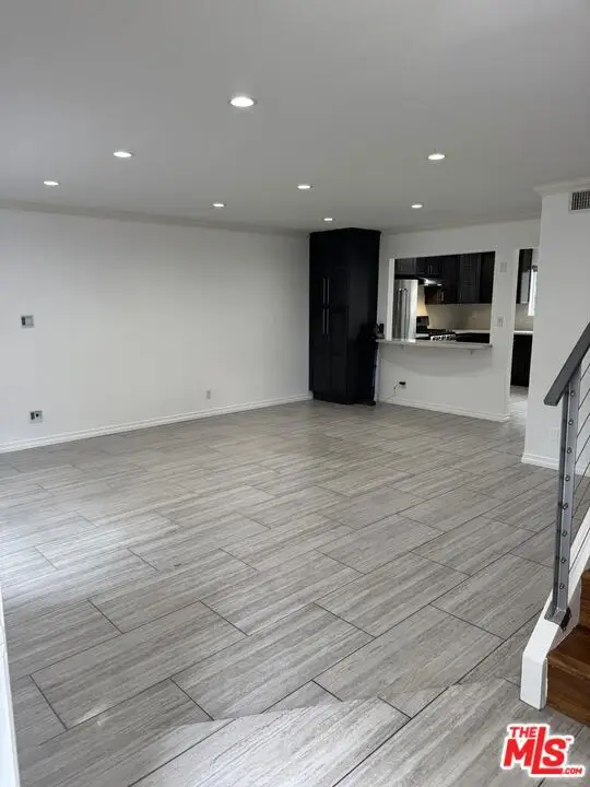 6511 Wystone Avenue #3, Reseda, CA 91335 - #2