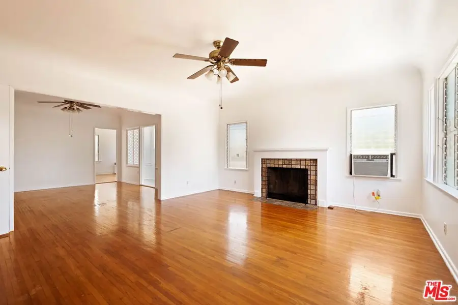 938 S Plymouth Boulevard, Los Angeles, CA 90019 - #3