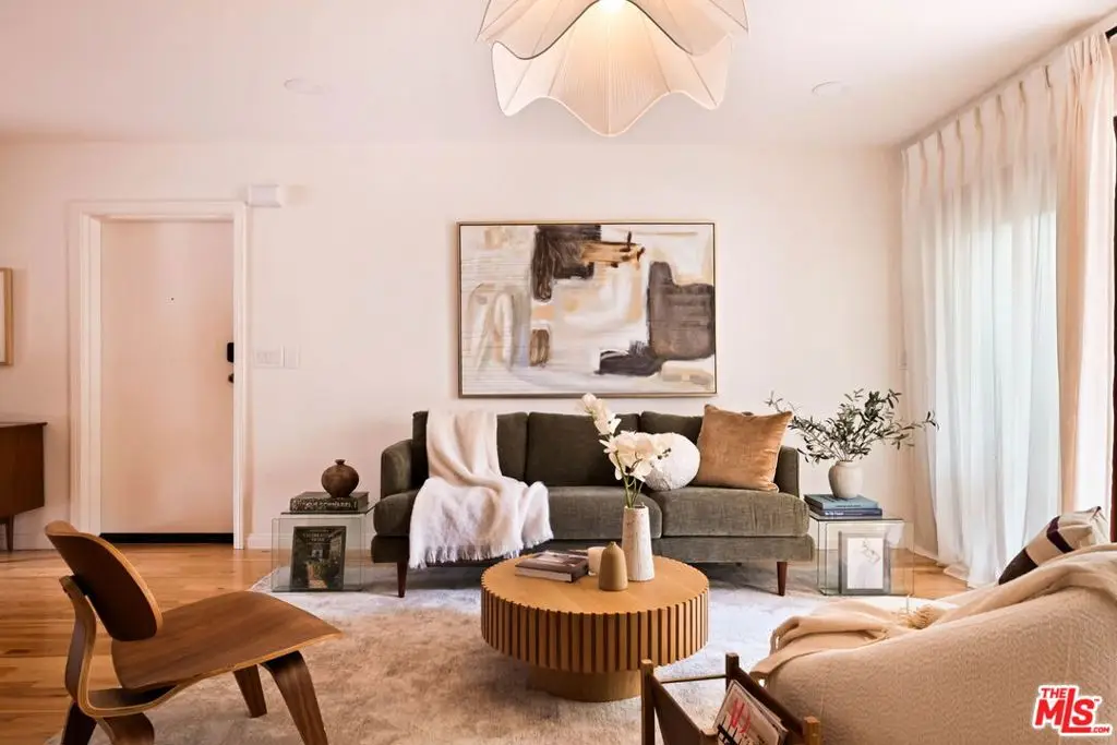 281 S Barrington Avenue #C2, Los Angeles, CA 90049 - #1