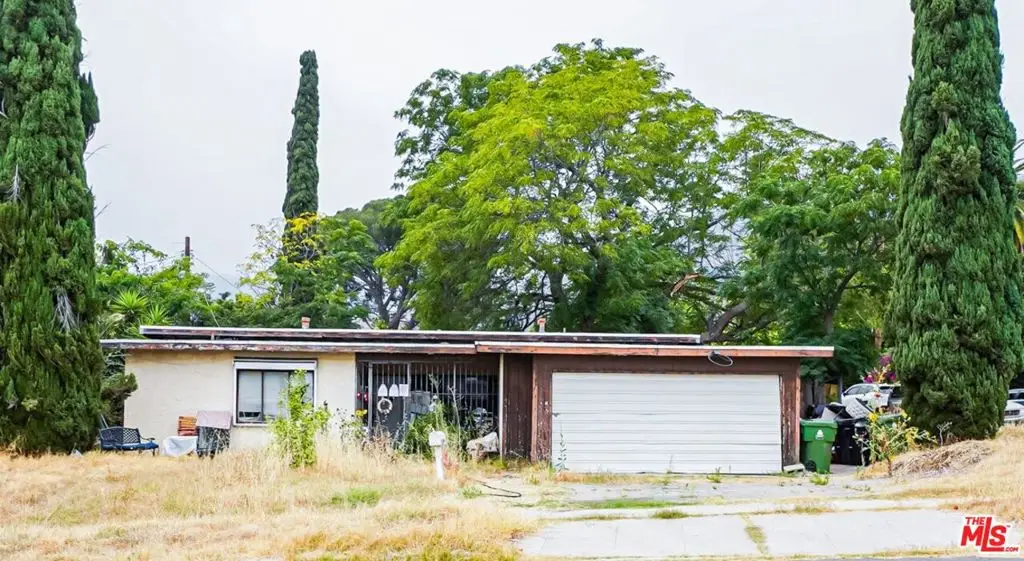 13401 Berg Street, Sylmar, CA 91342 - #1