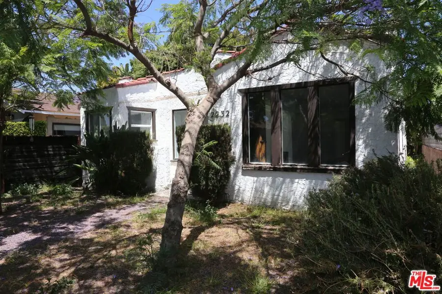 2232 S Ridgeley Drive, Los Angeles, CA 90016 - #2