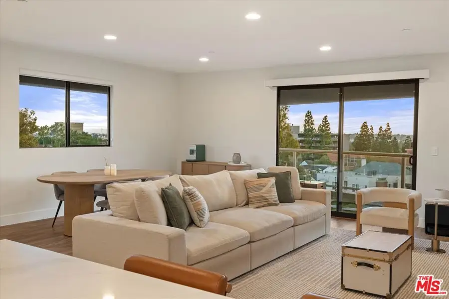 5826 W Olympic Boulevard #401, Los Angeles, CA 90036 - #2