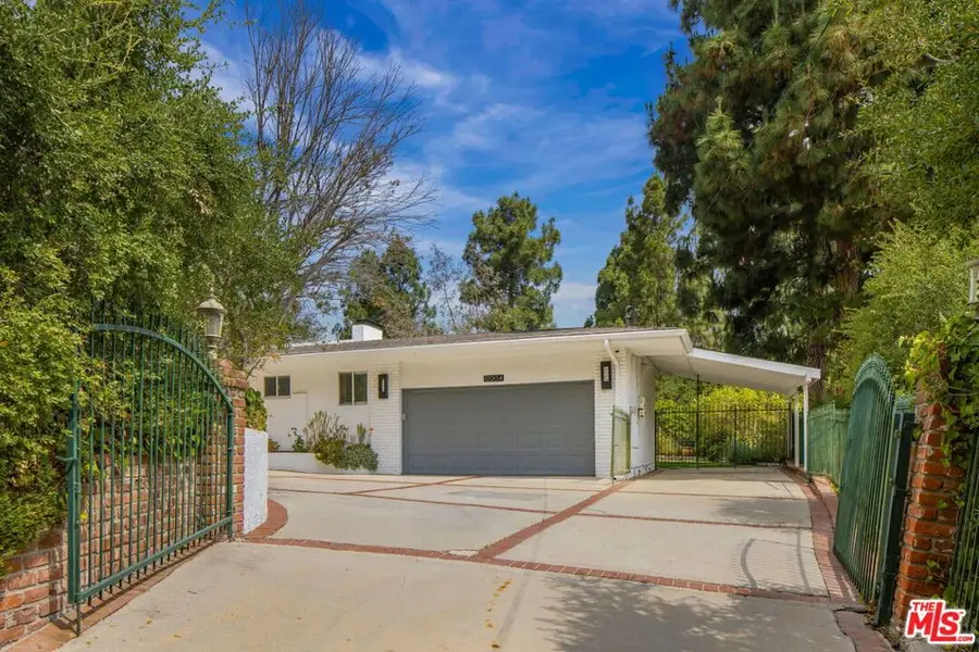 12004 Briarvale Lane, Studio City, CA 91604 - #3