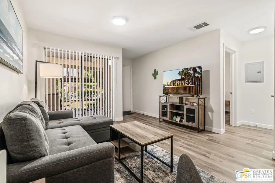 2875 N Los Felices Road #101, Palm Springs, CA 92262 - #3