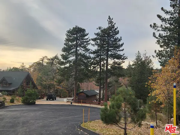 32240 Whisper Drive, Running Springs, CA 92382