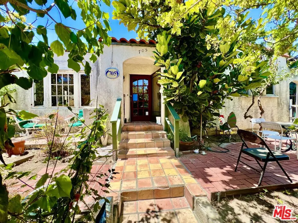705 Superba Avenue, Venice, CA 90291 - #1