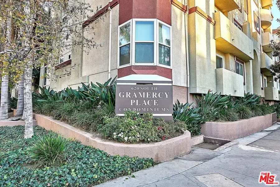 620 S Gramercy Place #301, Los Angeles, CA 90005 - #2