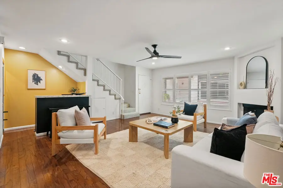 14332 Dickens Street #22, Sherman Oaks, CA 91423 - #3