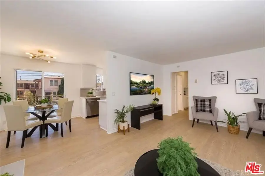 4350 Berryman Avenue #10, Los Angeles, CA 90066 - #2