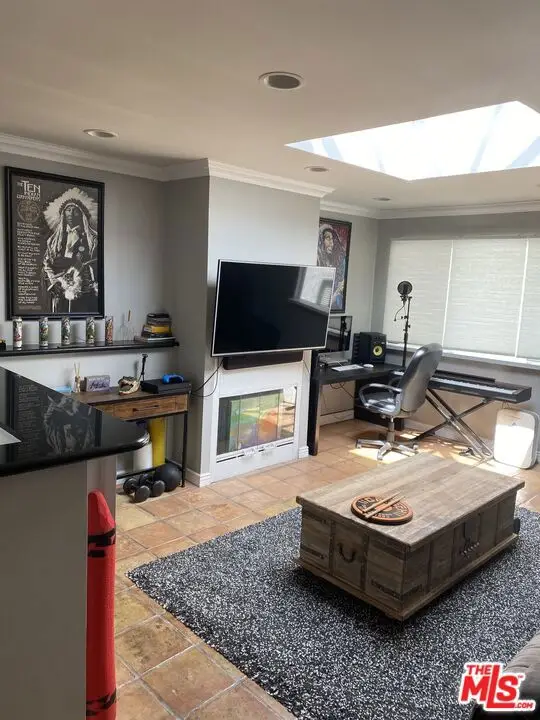 938 Palm Avenue #203, West Hollywood, CA 90069 - #3