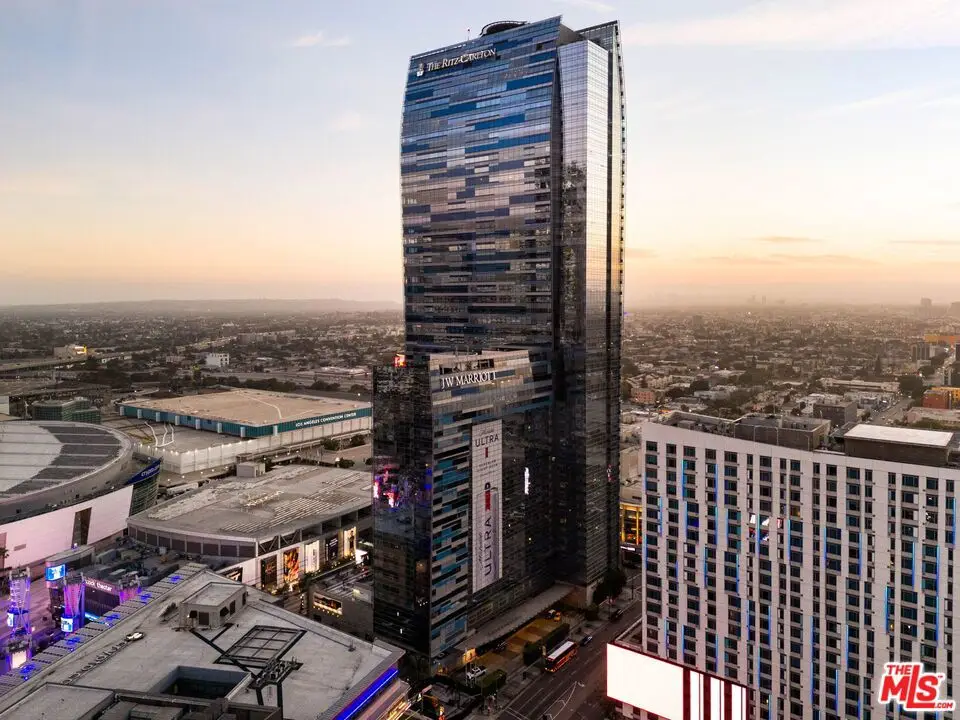 900 W Olympic Boulevard #42E, Los Angeles, CA 90015 - #1