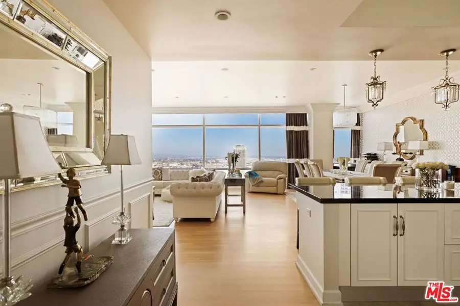 900 W Olympic Boulevard #42E, Los Angeles, CA 90015 - #2