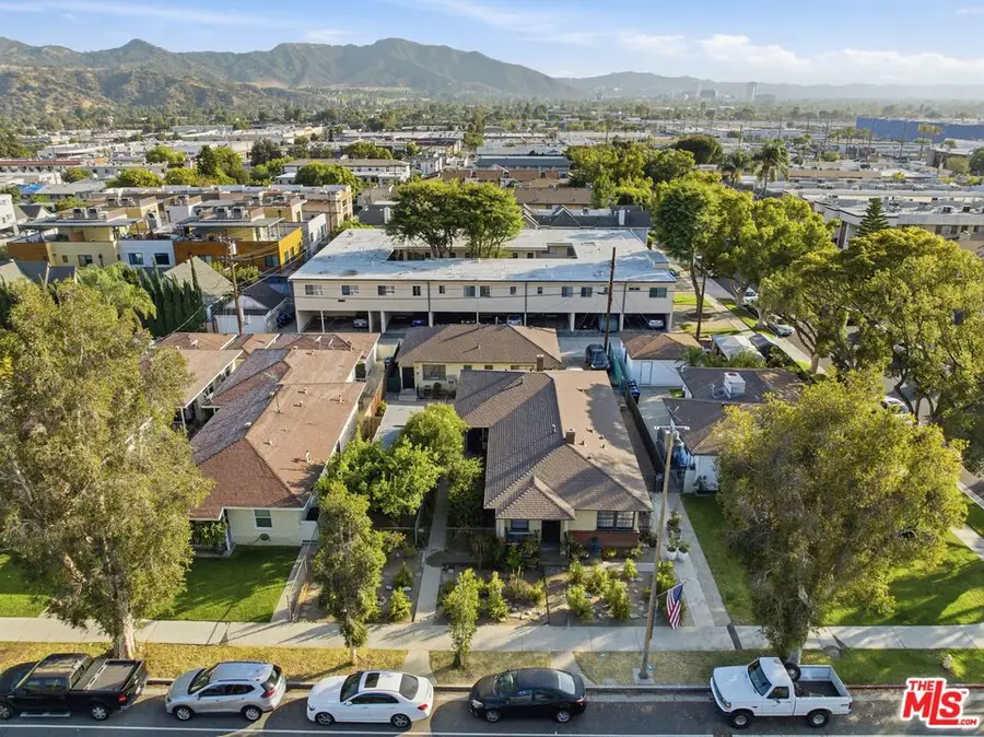2018 W Glenoaks Boulevard, Glendale, CA 91201 - #2