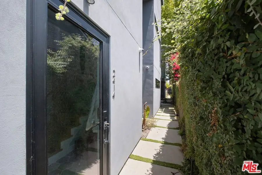 2414 Penmar Avenue, Venice, CA 90291 - #3