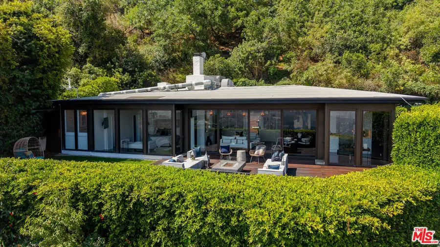 7318 Pacific View Drive, Los Angeles, CA 90068 - #3