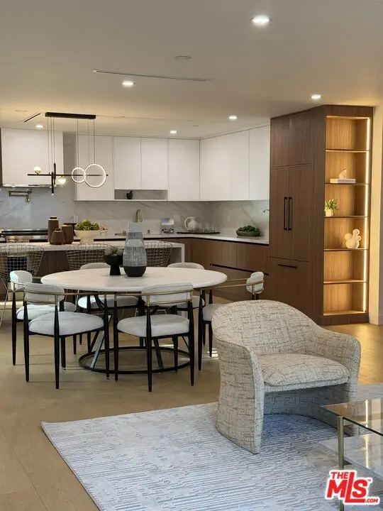 14934 Martha Street, Sherman Oaks, CA 91411