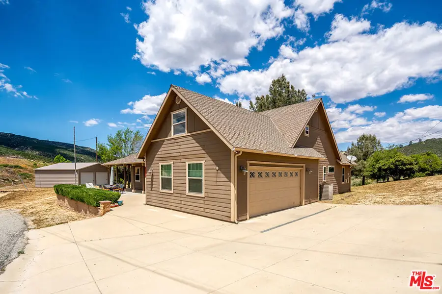 18087 Newview Drive, Lake Hughes, CA 93532 - #3
