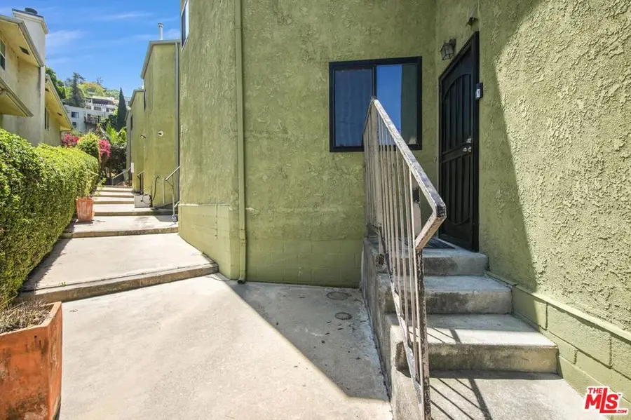 1766 Griffith Park Boulevard #1, Los Angeles, CA 90026 - #3
