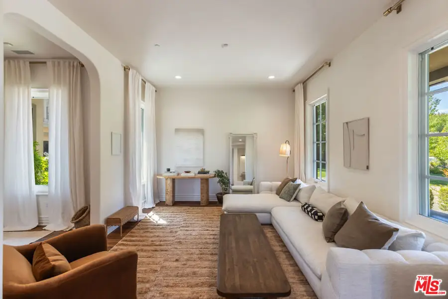 2052 Shadow Creek Drive, Agoura Hills, CA 91301 - #3