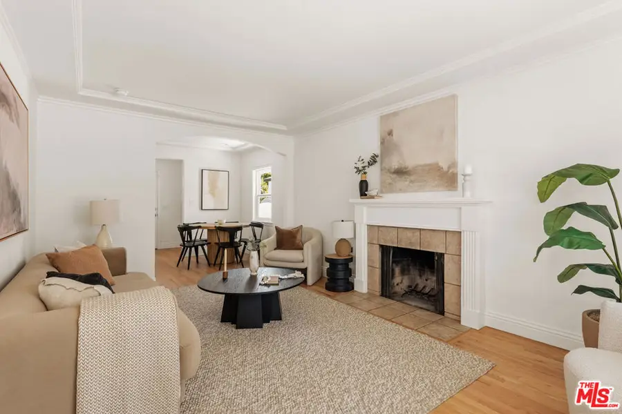 8316 Westlawn Avenue, Los Angeles, CA 90045 - #3