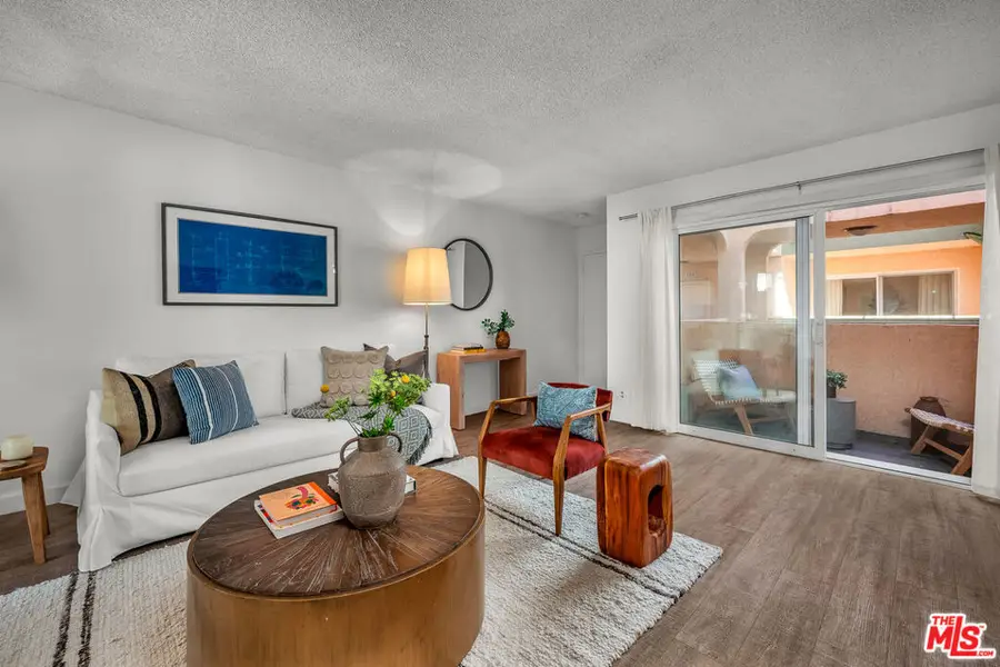 914 Lincoln Boulevard #202, Santa Monica, CA 90403 - #3