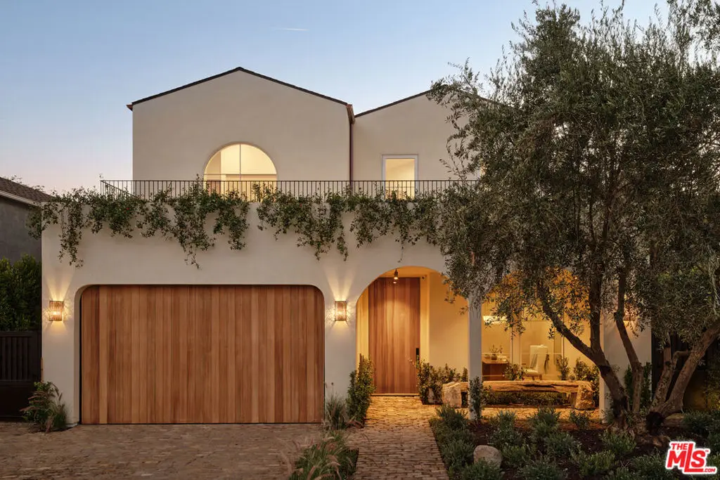 411 N Bowling Green Way, Los Angeles, CA 90049 - #1