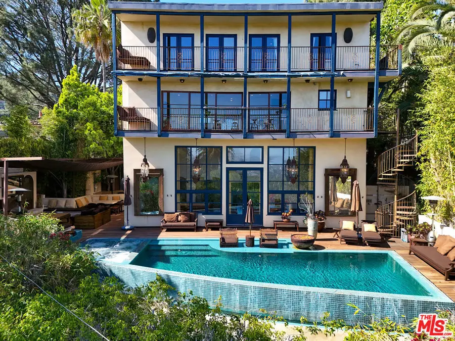 9140 St Ives Drive, Los Angeles, CA 90069 - #3