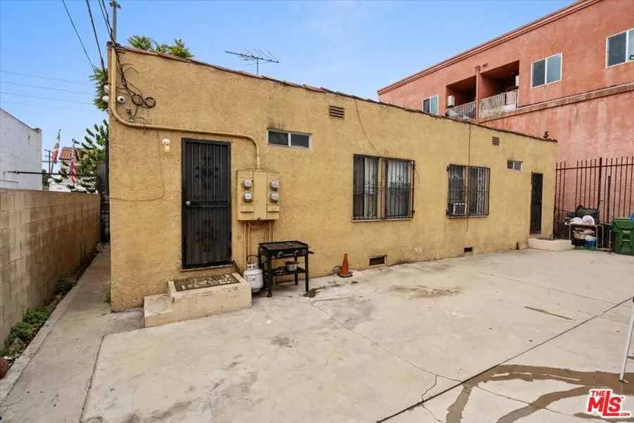 139 W Florence Avenue, Los Angeles, CA 90003 - #2