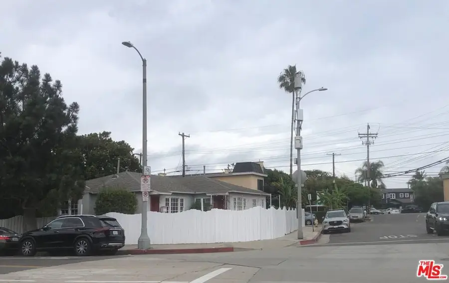 404 Venice Way, Venice, CA 90291 - #3