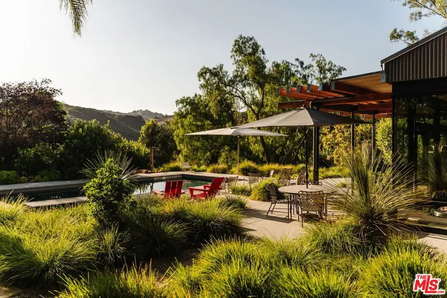 20605 Cheney Drive, Topanga, CA 90290 - #2