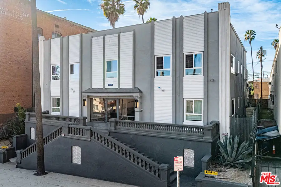 747 S New Hampshire Avenue, Los Angeles, CA 90005 - #2