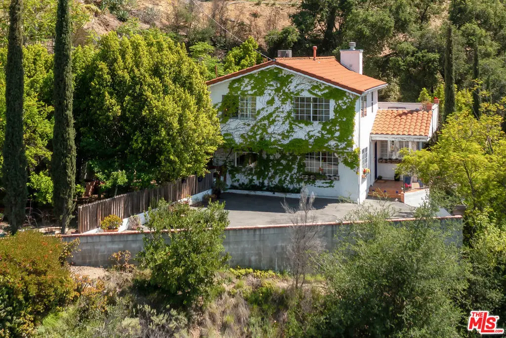 9732 Rotta Avenue, Sunland, CA 91040 - #1
