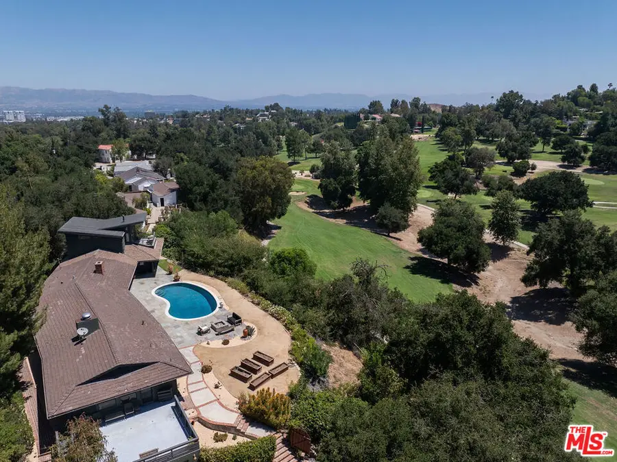 4650 Canoga Avenue, Woodland Hills, CA 91364 - #2
