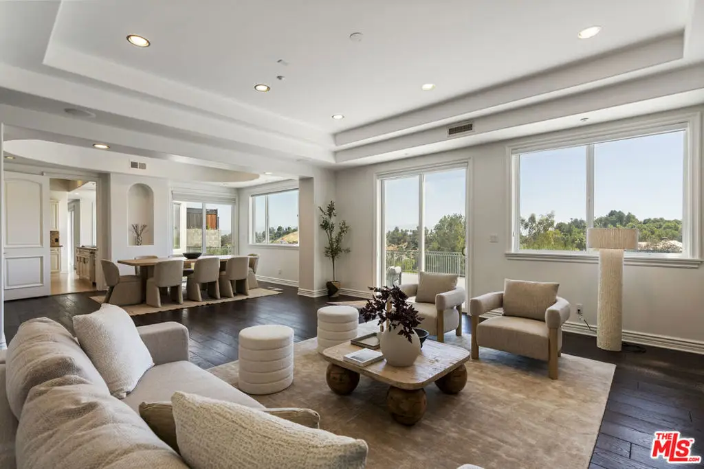 4726 San Sebastian Drive, Woodland Hills, CA 91364 - #1