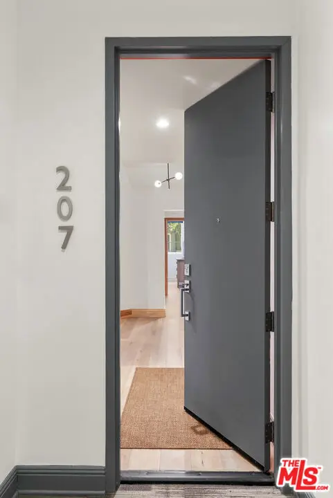 9000 Cynthia Street #207, West Hollywood, CA 90069 - #3