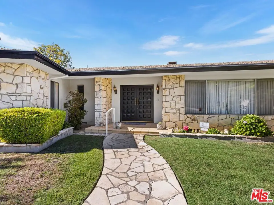 1120 Maybrook Drive, Los Angeles, CA 90210 - #1