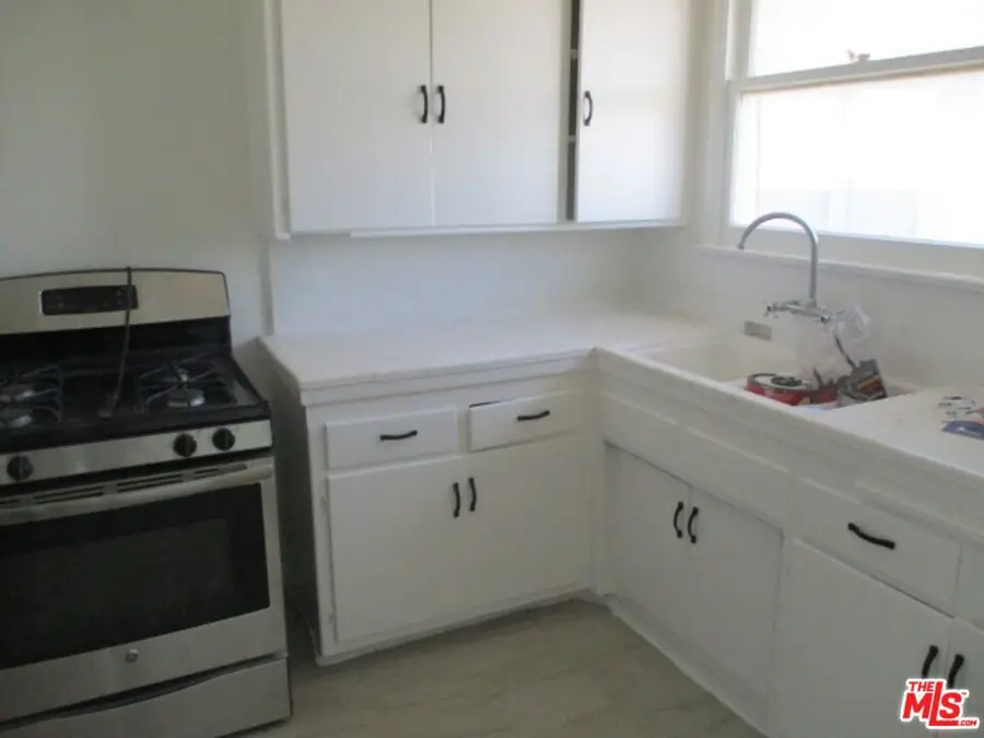 3311 3/4 W 77th Street, Los Angeles, CA 90043 - #3