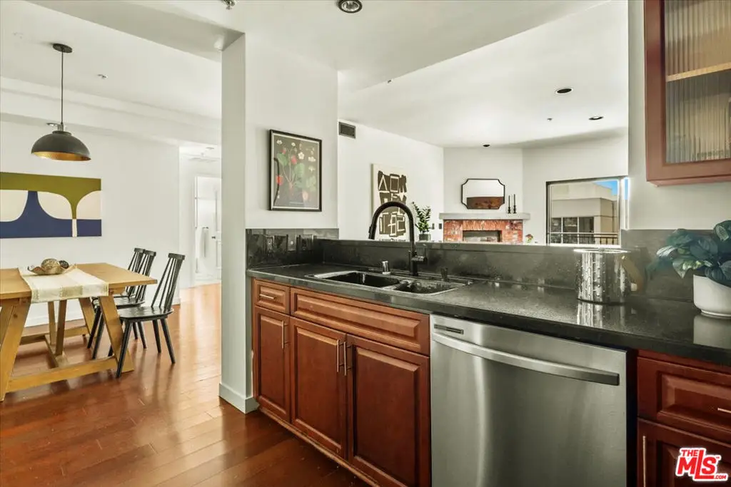 417 S Westmoreland Avenue #404, Los Angeles, CA 90020 - #1