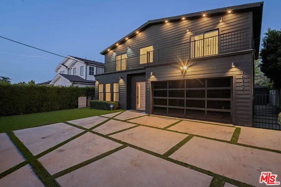 16740 Otsego Street, Encino, CA 91436 - #2